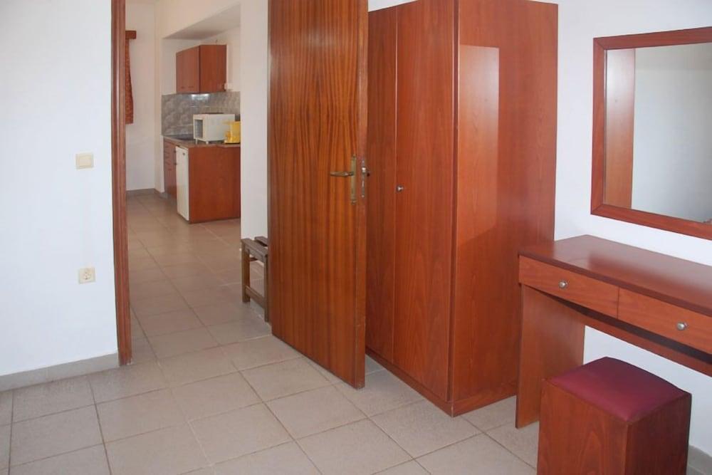 Barbie Hotel Apartments Ialysos  Exterior photo